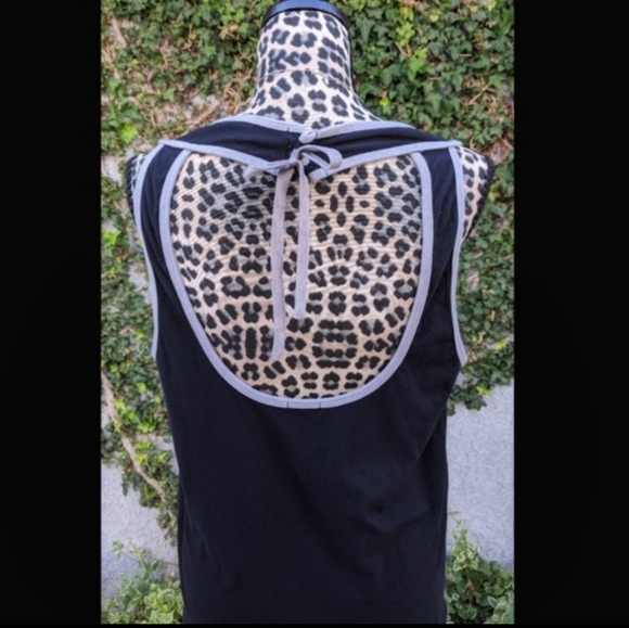 Splendid Black with grey trim halter tank top - XL - Picture 5 of 11